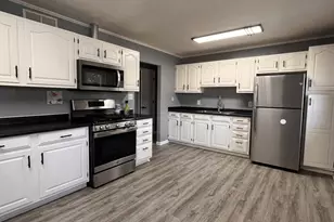 424 Rambler Pl, Streamwood, IL 60107 - Photo 3