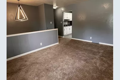 424 Rambler Place, Streamwood, IL 60107 - Photo 5