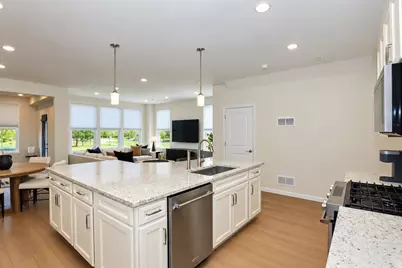 8 Weirich Way, Batavia, IL 60510 - Photo 9