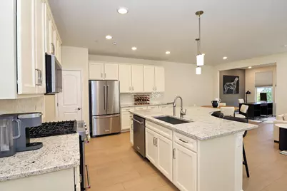 8 Weirich Way, Batavia, IL 60510 - Photo 3