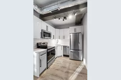 7645 N Sheridan Road #511, Chicago, IL 60626 - Photo 5