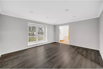910 Knightsbridge Lane, Schaumburg, IL 60195 - Photo 3