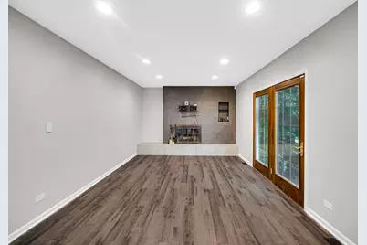 910 Knightsbridge Lane, Schaumburg, IL 60195 - Photo 7