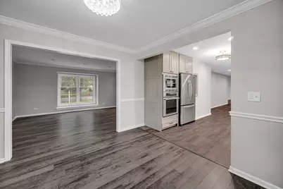 910 Knightsbridge Lane, Schaumburg, IL 60195 - Photo 11