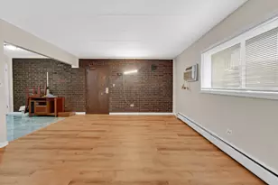 228 E Bailey Rd, Naperville, IL 60565 - Photo 5