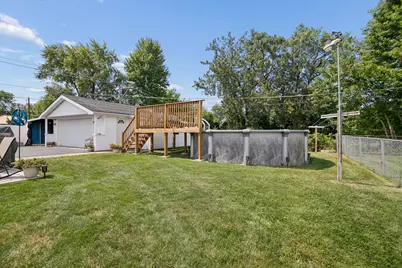 7416 S Octavia Avenue, Bridgeview, IL 60455 - Photo 5