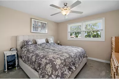 7416 S Octavia Avenue, Bridgeview, IL 60455 - Photo 17