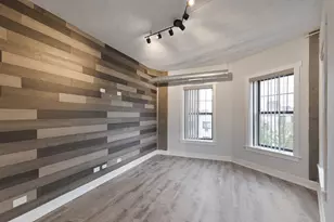 7645 N Sheridan Rd, Chicago, IL 60626 - Photo 7