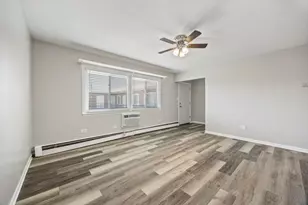7834 95th St, Hickory Hills, IL 60457 - Photo 5