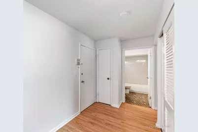 1610 W Jarvis Avenue #AA, Chicago, IL 60626 - Photo 3