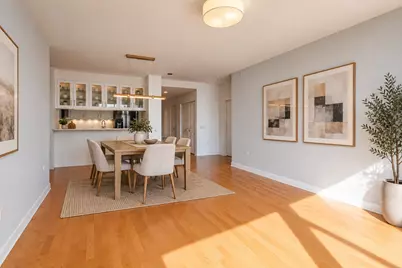 100 E 14th Street #1904, Chicago, IL 60605 - Photo 9