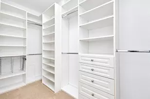 100 E 14th St, Chicago, IL 60605 - Photo 17