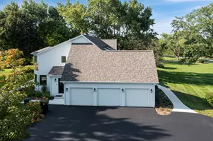 1431 Carlisle Dr, Inverness, IL 60010 - Photo 39