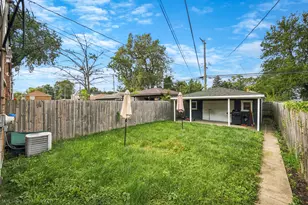 1238 W 112th Pl, Chicago, IL 60643 - Photo 15