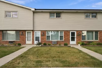 7328 W 84th Street, Bridgeview, IL 60455 - Photo 5