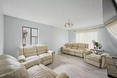 18584 Meadow Lane, Hazel Crest, IL 60429 - Photo 7