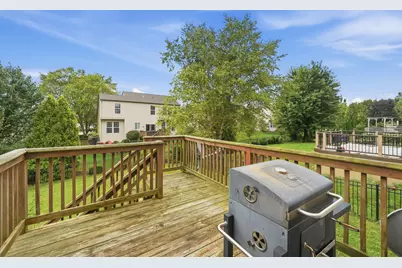 3104 Deerpath Lane, Carpentersville, IL 60110 - Photo 23