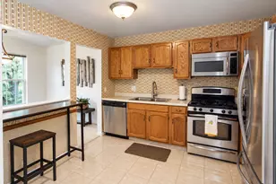 480 Green Bridge Ln, Prospect Heights, IL 60070 - Photo 5