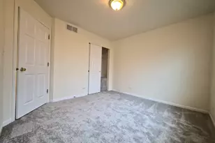 3397 Bradbury Cir, Aurora, IL 60504 - Photo 19