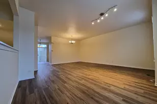 3397 Bradbury Cir, Aurora, IL 60504 - Photo 9