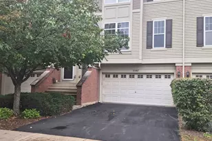 3397 Bradbury Cir, Aurora, IL 60504 - Photo 3