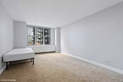 400 E Randolph Street #1123, Chicago, IL 60601 - Photo 7