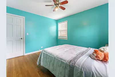 301 W Lonnquist Boulevard, Mount Prospect, IL 60056 - Photo 11