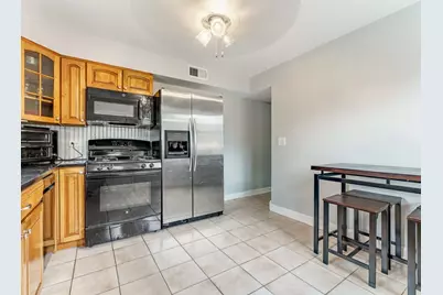 301 W Lonnquist Boulevard, Mount Prospect, IL 60056 - Photo 7