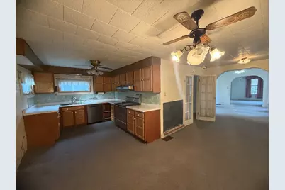 128 N Mason Avenue, Amboy, IL 61310 - Photo 11