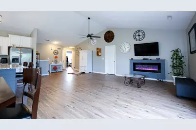 1721 W River Street #1721, Dixon, IL 61021 - Photo 15