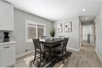5347 W Gladys Avenue #1, Chicago, IL 60644 - Photo 7