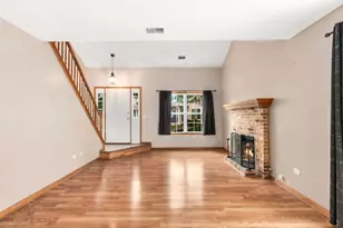 2540 Juricic Dr, Crest Hill, IL 60403 - Photo 5