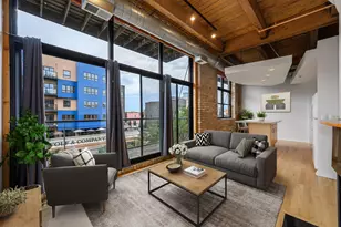 1751 N Western Ave, Chicago, IL 60647 - Photo 3