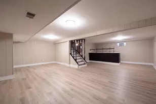15360 Orchid Ct, Orland Park, IL 60462 - Photo 7
