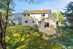 720 Dunhill Dr, Buffalo Grove, IL 60089 - Photo 23