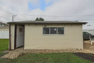 65 Victoria Dr, Northlake, IL 60164 - Photo 43