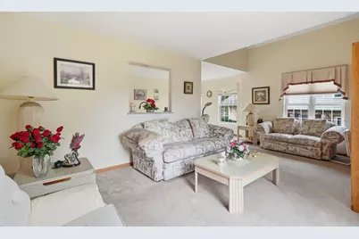 1406 Laurel Oaks Drive, Streamwood, IL 60107 - Photo 3