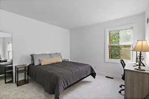 705 Chestnut Ct, Algonquin, IL 60102 - Photo 21