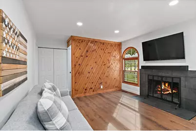705 Chestnut Court, Algonquin, IL 60102 - Photo 11