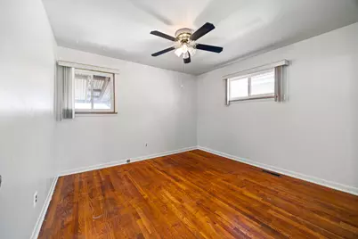 [Address not provided], Chicago, IL 60620 - Photo 5