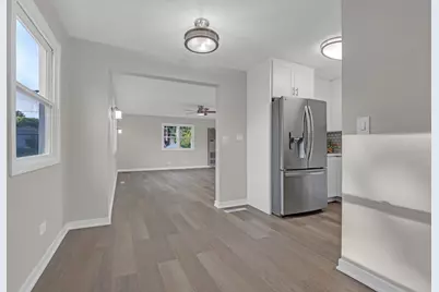424 Mark Avenue, Glendale Heights, IL 60139 - Photo 11