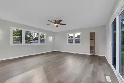 424 Mark Avenue, Glendale Heights, IL 60139 - Photo 15
