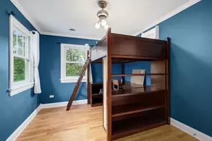 217 S Summit St, Wheaton, IL 60187 - Photo 25