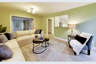 861 W Dorset Avenue, Palatine, IL 60067 - Photo 9