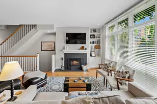 1889 Maple Ave, Evanston, IL 60201 - Photo 5