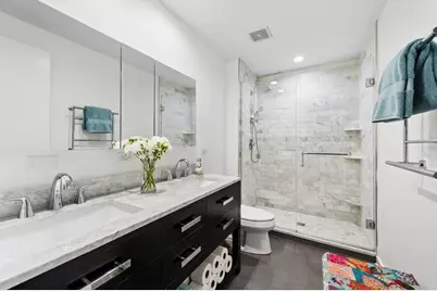 1889 Maple Avenue #E2, Evanston, IL 60201 - Photo 17