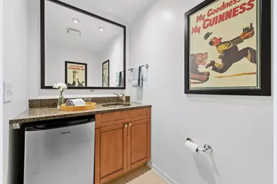 1889 Maple Avenue #E2, Evanston, IL 60201 - Photo 25