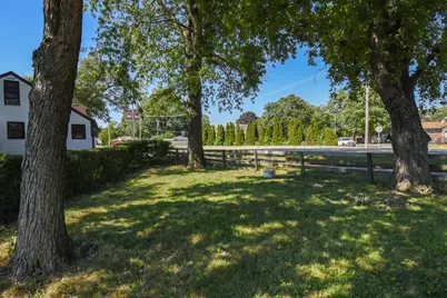 8145 State Road, Burbank, IL 60459 - Photo 25