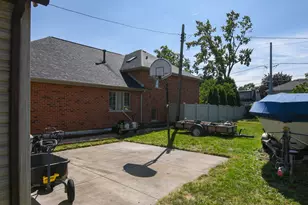 8145 State Rd, Burbank, IL 60459 - Photo 29