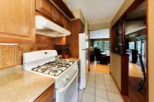 4540 N Linder Ave, Chicago, IL 60630 - Photo 9